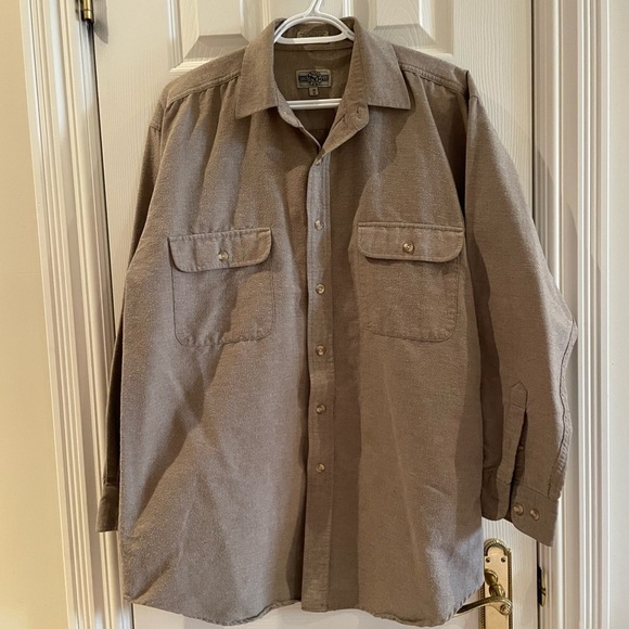 Casual button down shirt - Picture 2 of 5